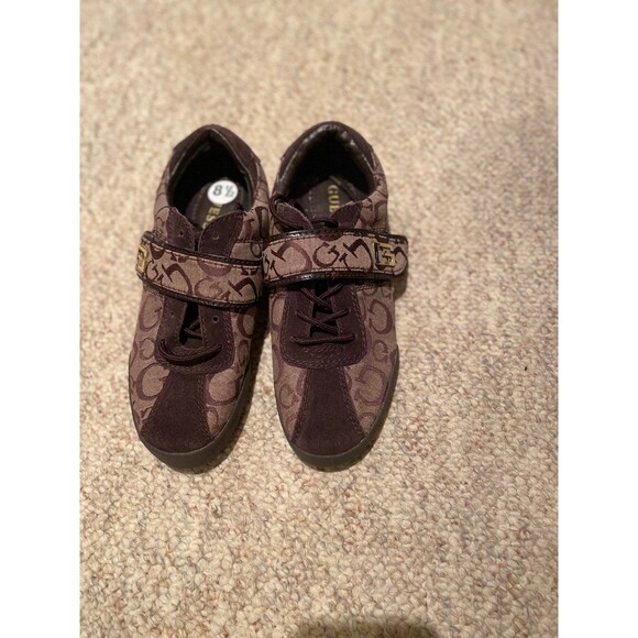 Authentic Guess Sneakers 8.5 Women’s Brown Monogram NWOB  canvas gold accents - Picture 6 of 12